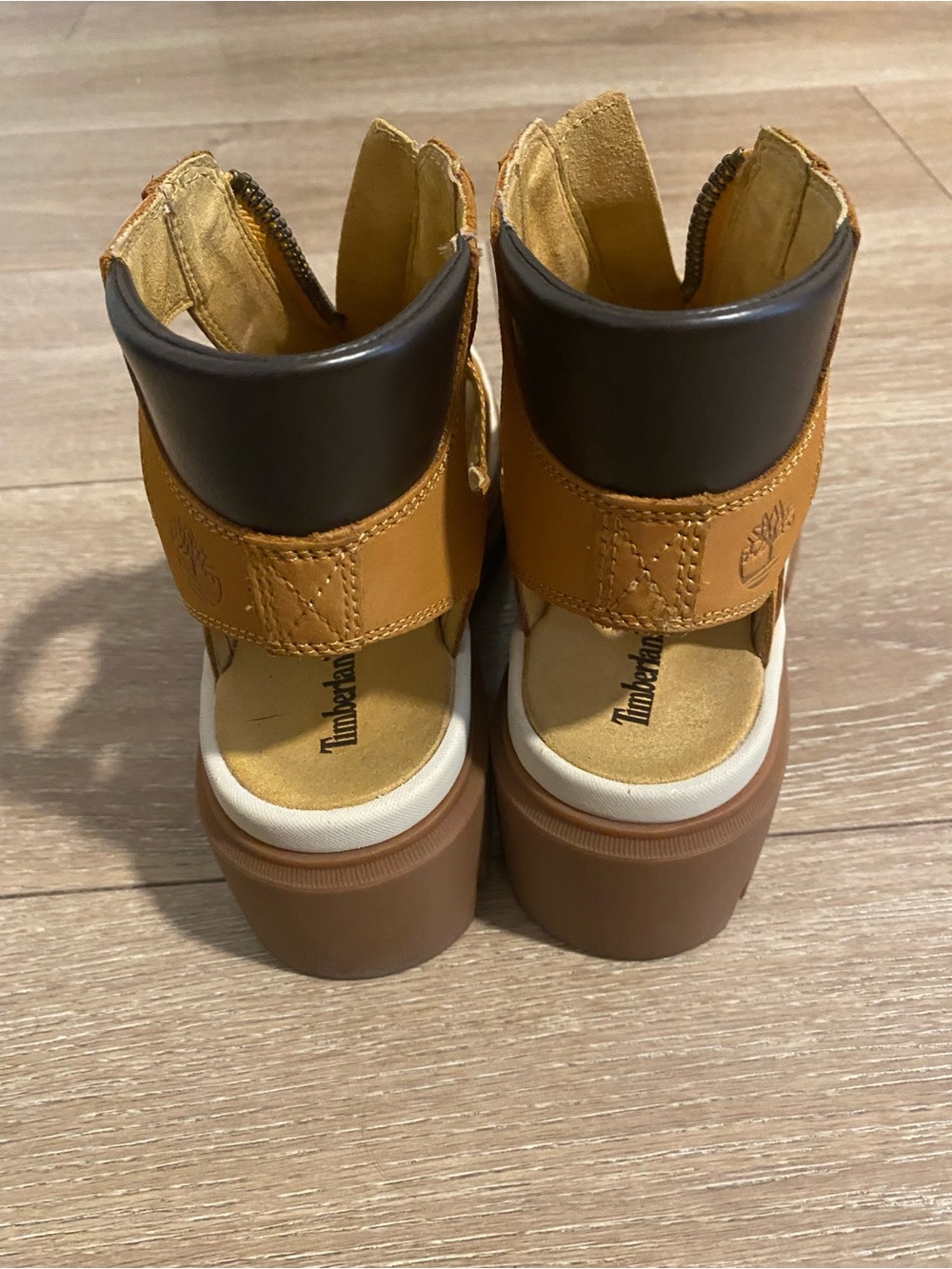Timberland Tan Suede Women's Boot Sandals - Picture 3 of 7